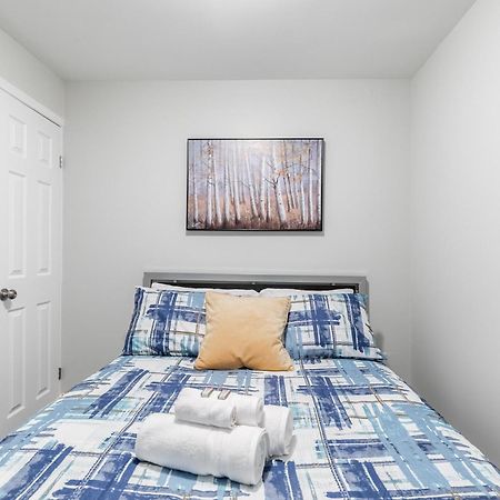 1Br Basement Condo - James Street هاميلتون المظهر الخارجي الصورة