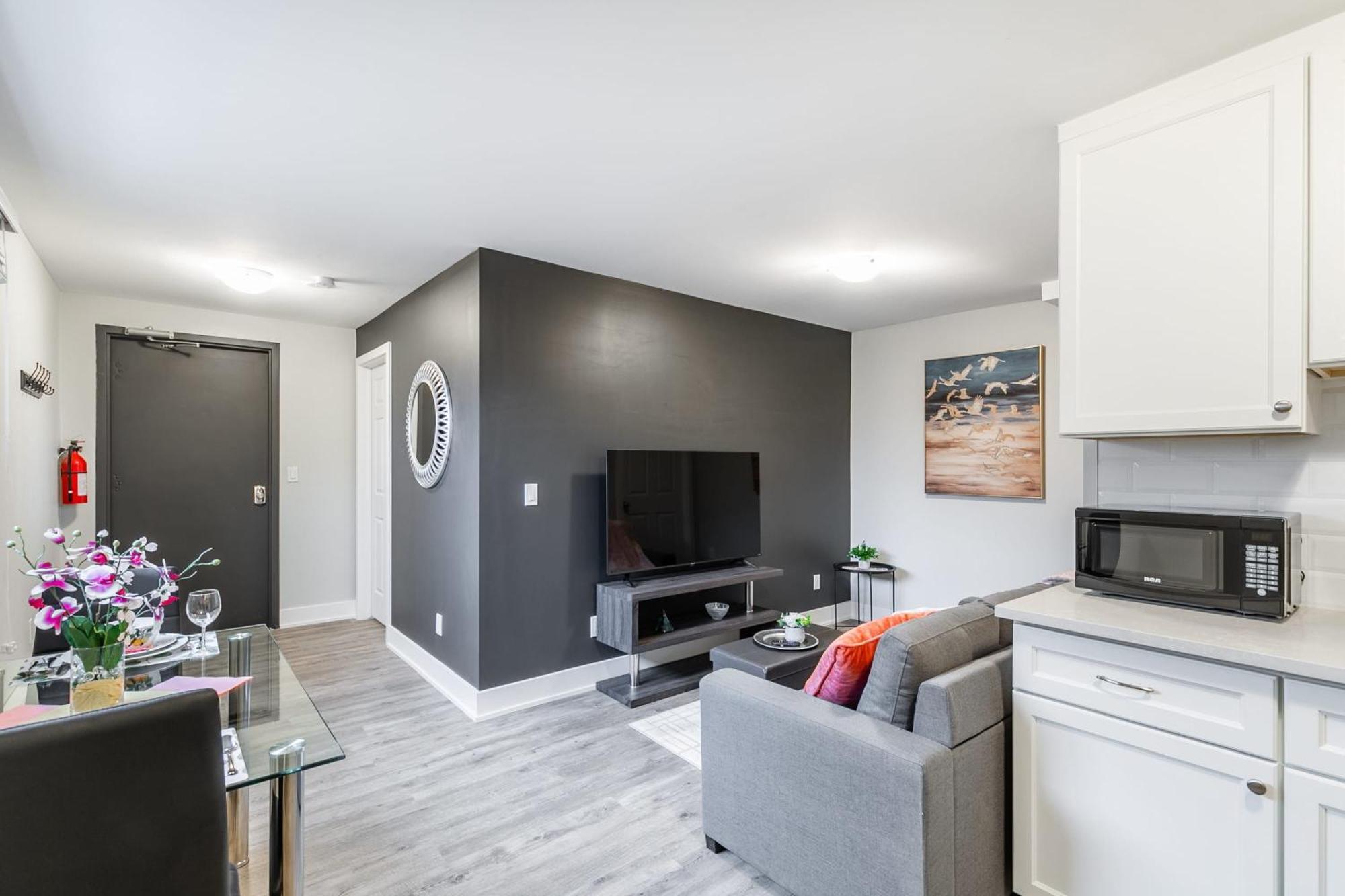 1Br Basement Condo - James Street هاميلتون المظهر الخارجي الصورة