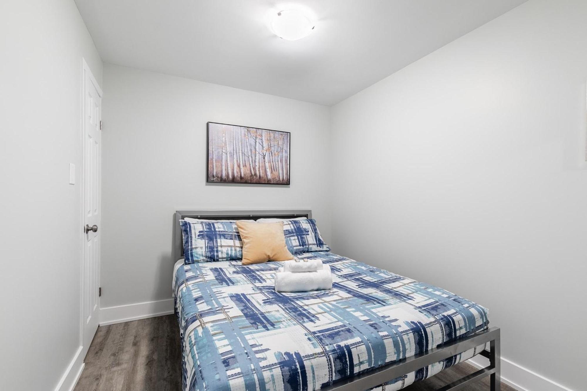 1Br Basement Condo - James Street هاميلتون المظهر الخارجي الصورة