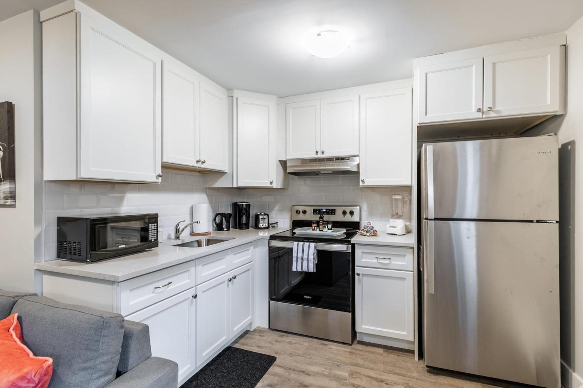 1Br Basement Condo - James Street هاميلتون المظهر الخارجي الصورة